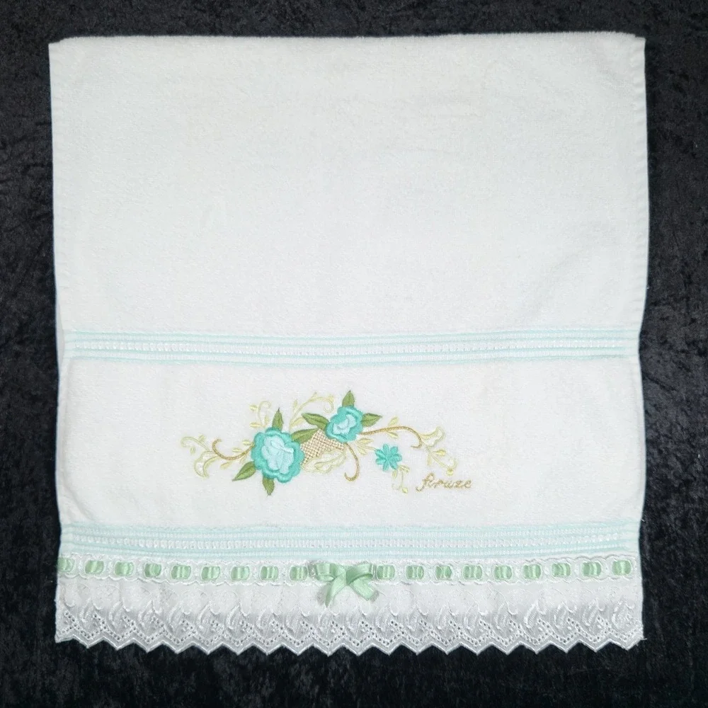 Set VTG Firuze Turkish White Cotton Hand Towel Teal Floral Embroidered Lace Bow